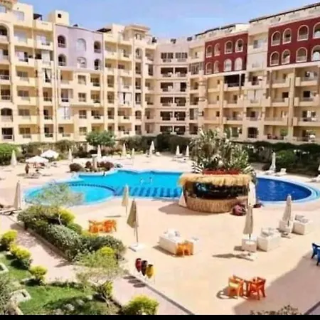 Apartments In Florenza Khamsin
